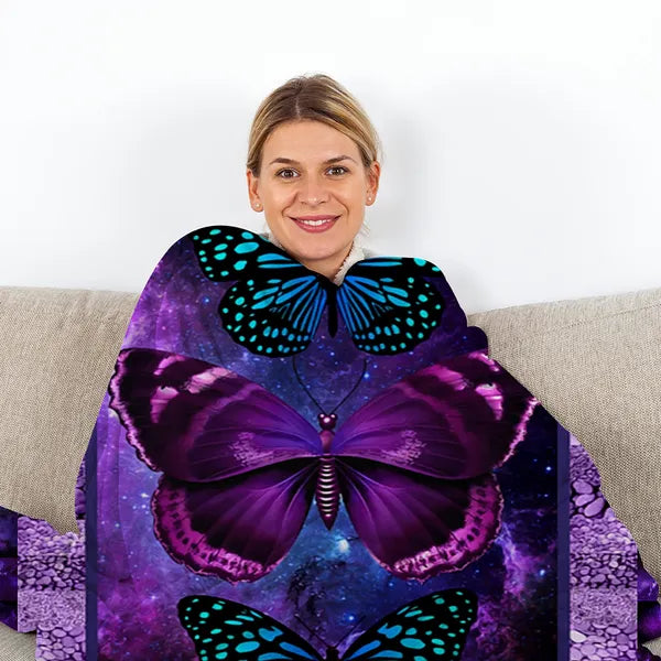 1pc Cozy Butterfly Printed Flannel Blanket - Soft, Warm, And Lightweight Throw For Couch, Sofa, Office, Bed, Camping, And Travel - Multi-Purpose Gift For All Seasons With Versatile Design