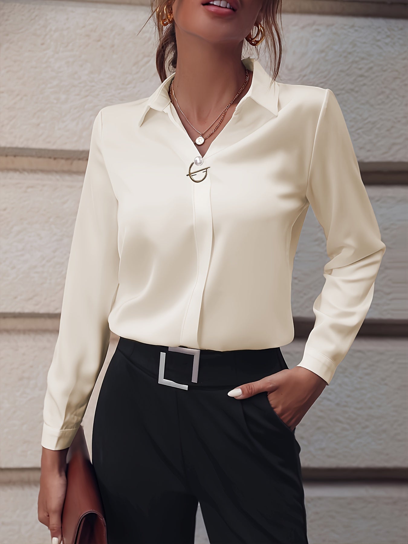 Fashionable Elegant Business Style Long Sleeve Shirt With Pearl Button