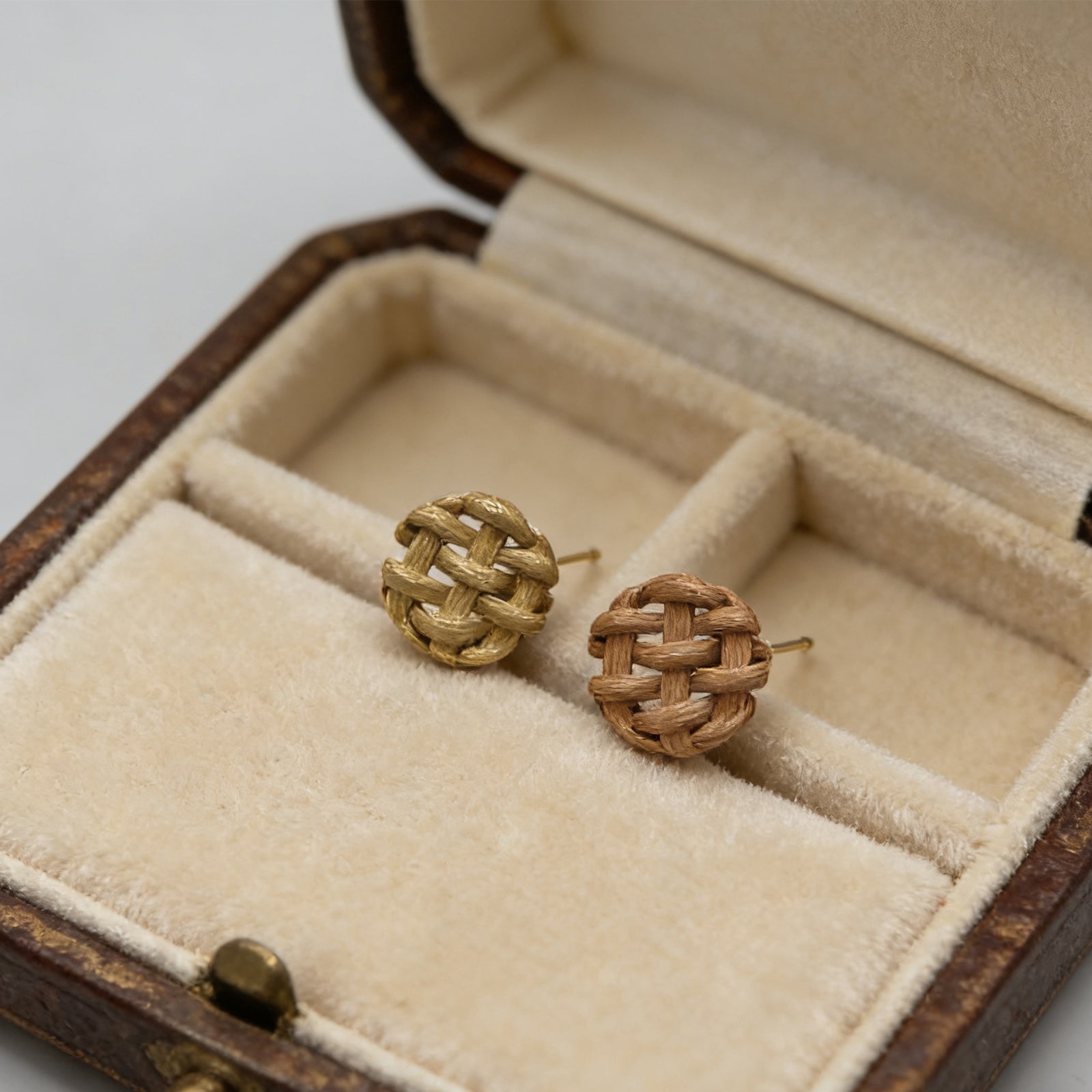 Simple Earrings-1393